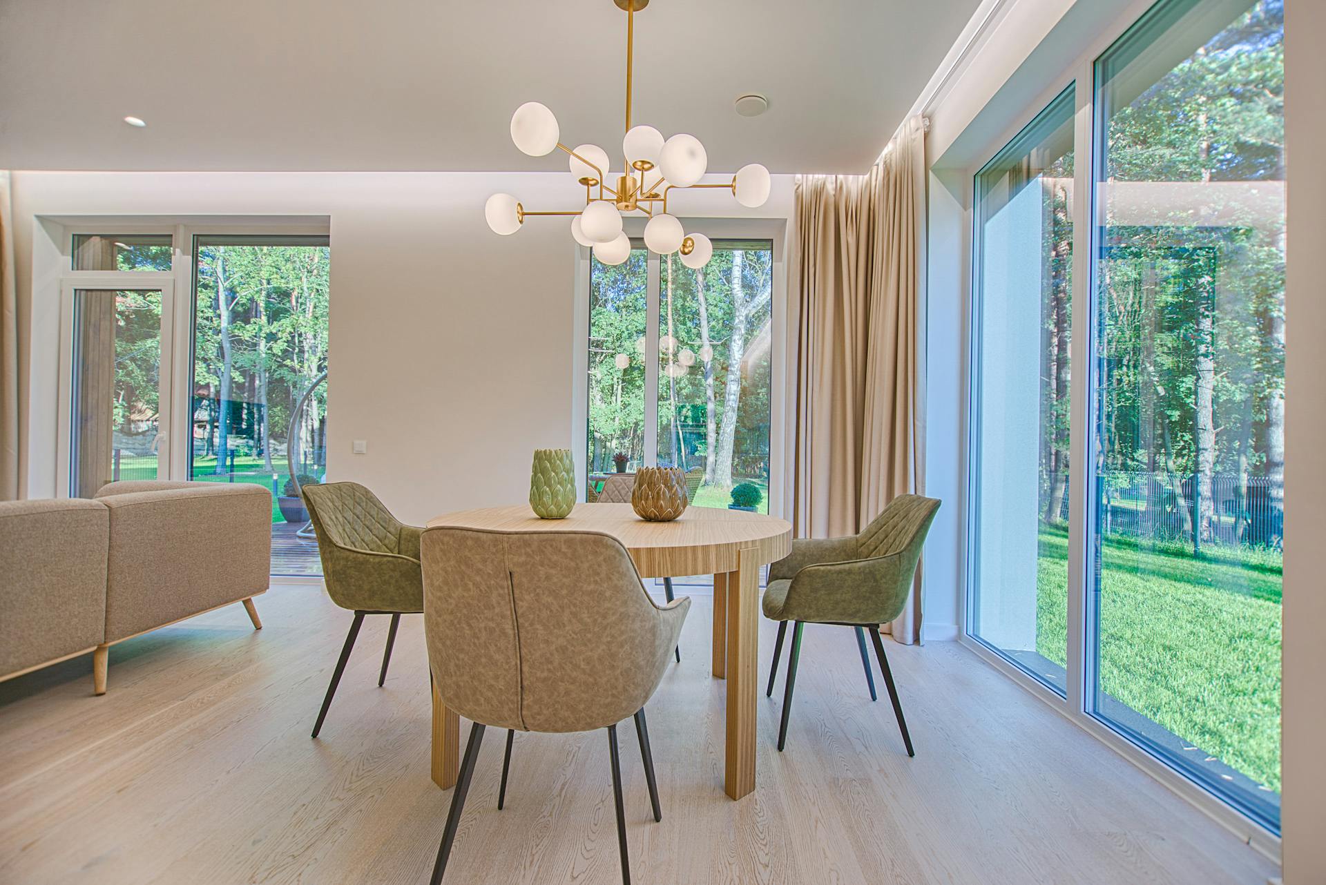 Luxury Home Window