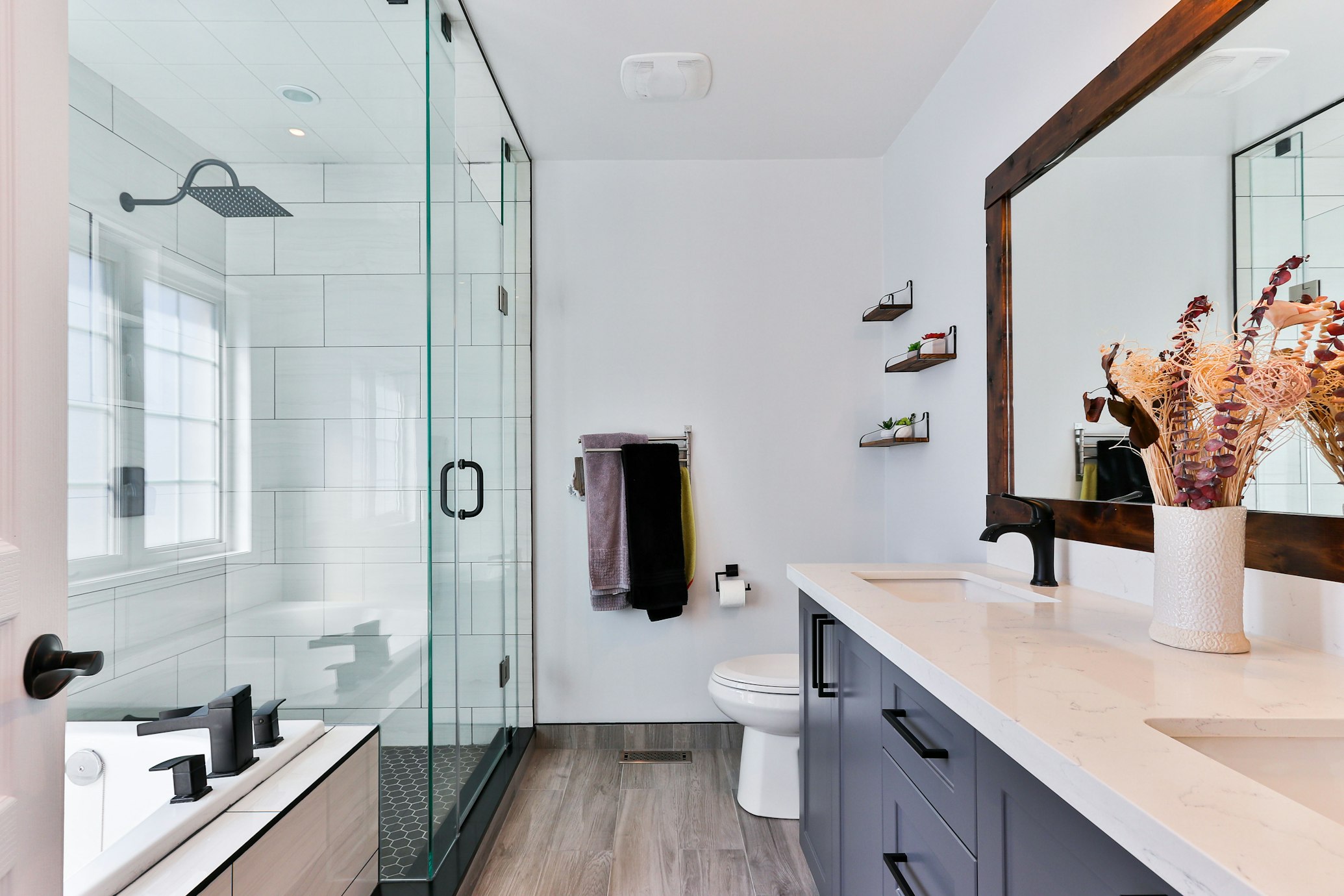 Frameless Shower Cubicle